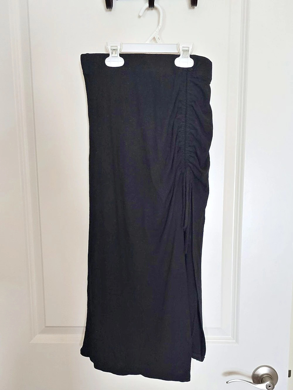 Lulus Simply Trendy Black Ribbed Ruched Drawstring Midi Skirt Small